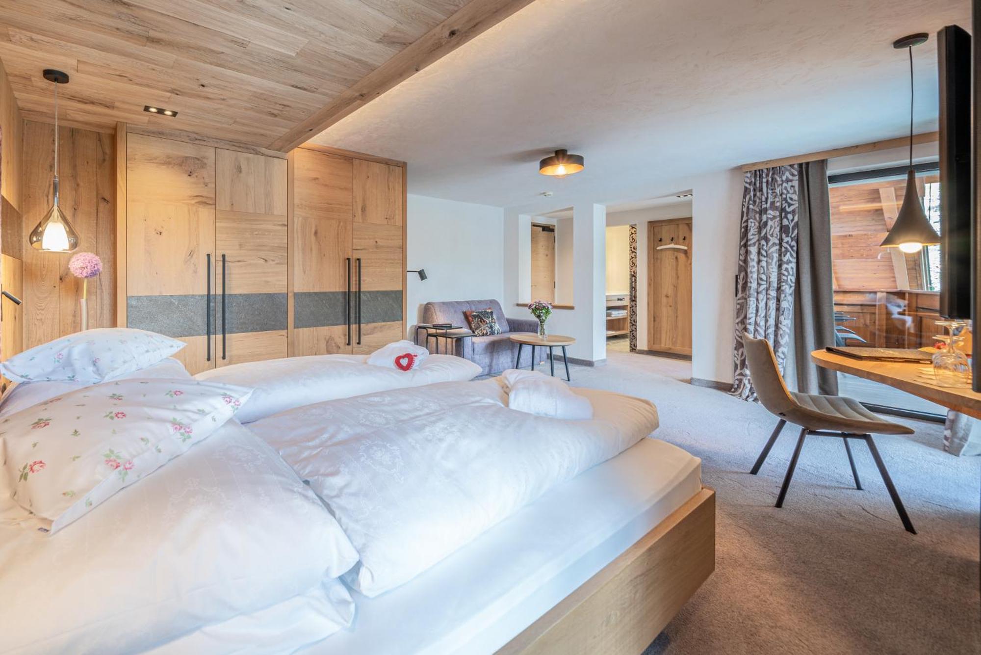 Hotel Wiesental โอเบอร์กัวร์เกิล ภายนอก รูปภาพ